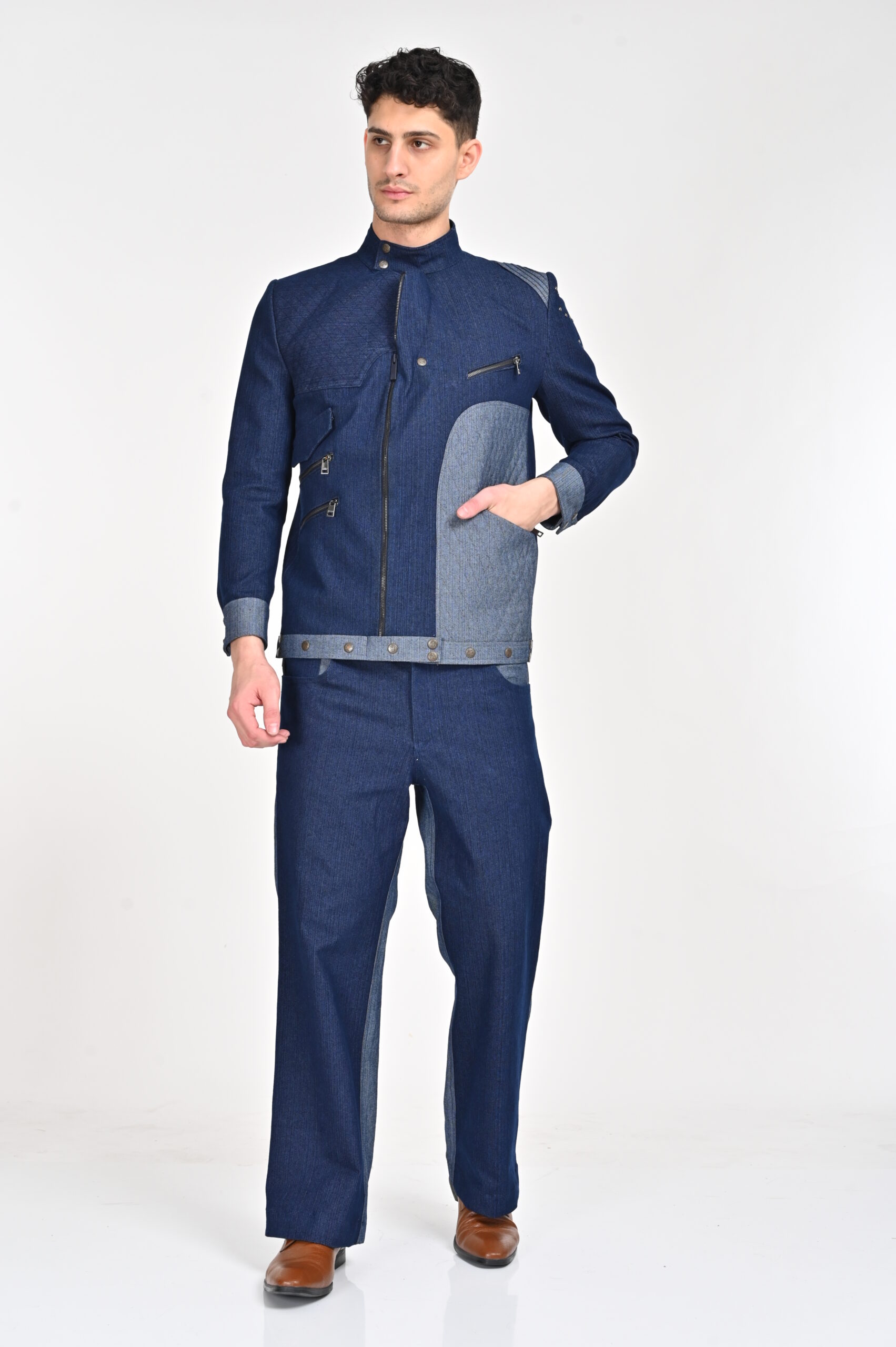 Denim Powerhouse: Men's Jacket with Contrast Panels and Metal Accents