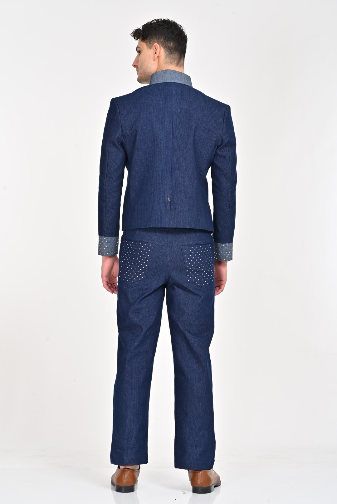 Denim Powerhouse: Men's Blue Jacket with Contrast Panels and Metal Accents - Image 3