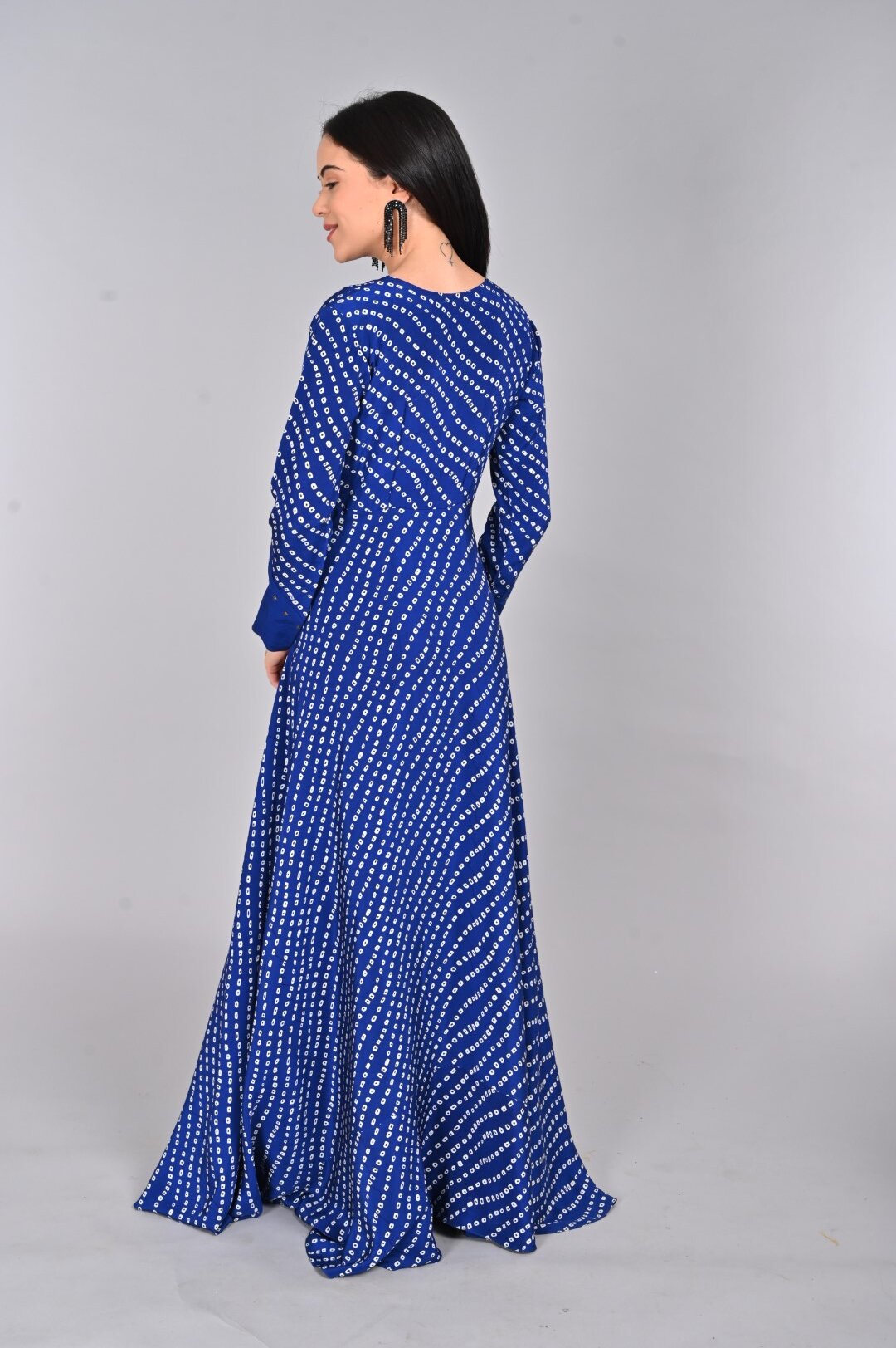 Bandhini Crepe Dress with Keyhole Neckline - Image 5