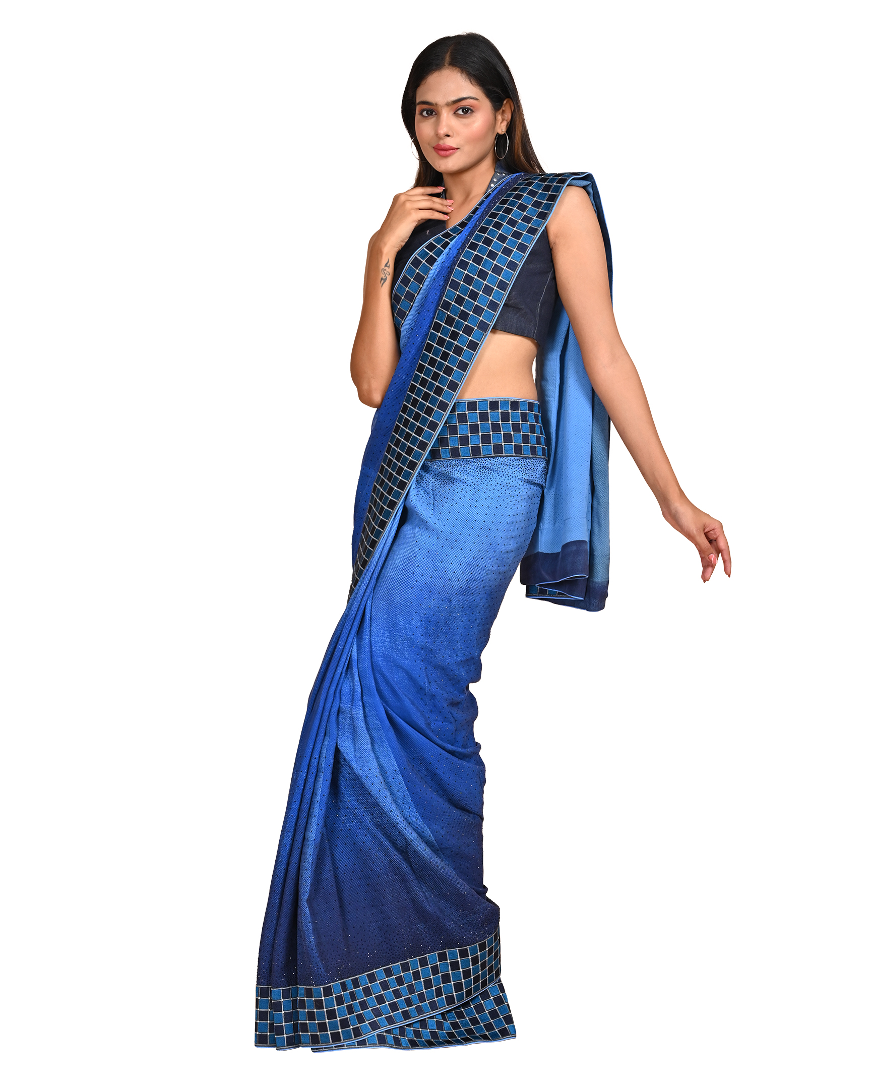 Denim Blue Ombre Saree with Checkered Border and Embellishments - Image 4